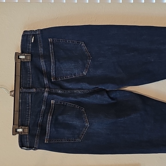 Eddie Bauer Boyfriend Midrise Slim Dark Wash Denim Jeans - Women's Size 8 - Picture 4 of 5